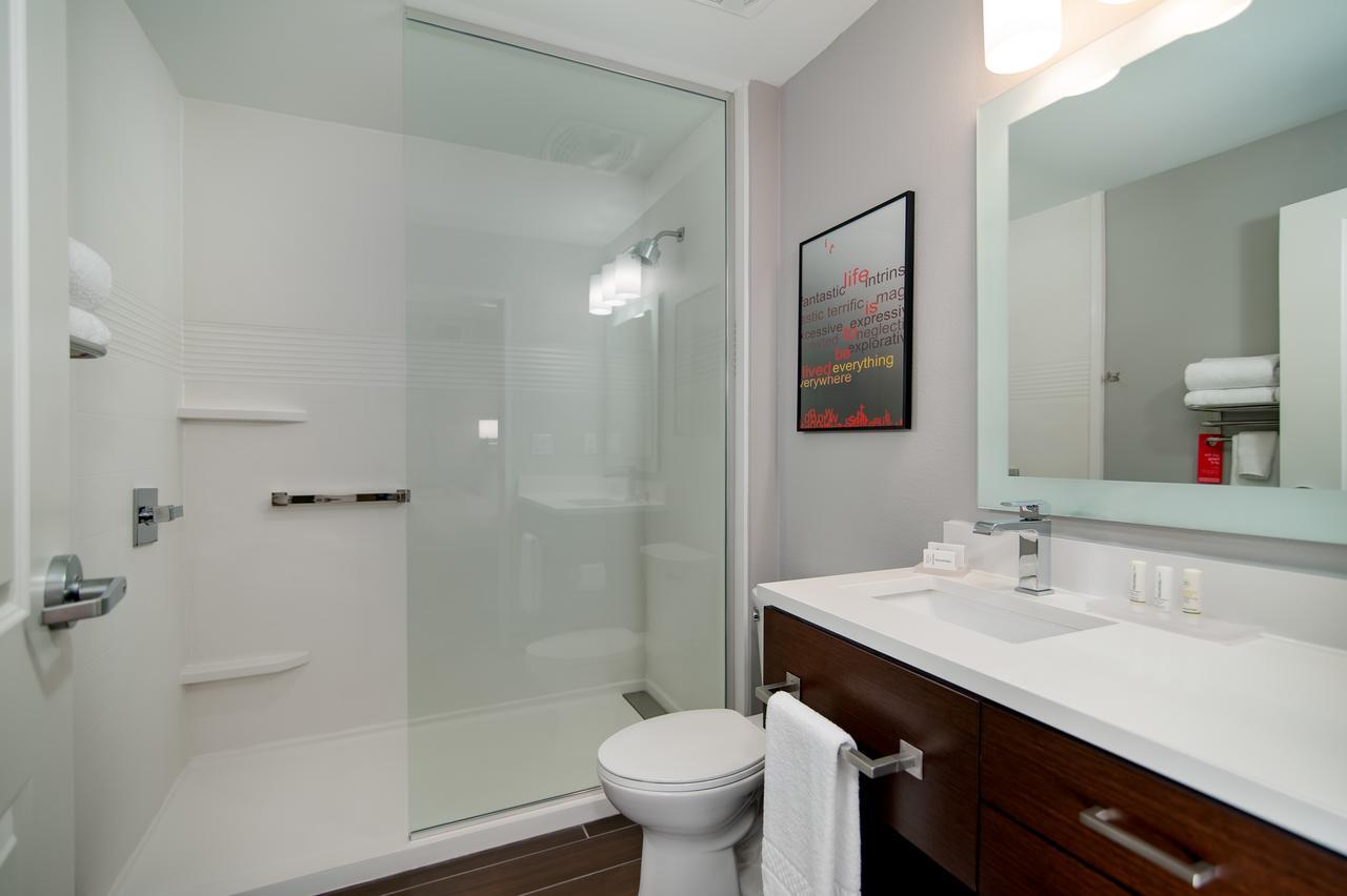 Towneplace Suites Fort Worth University Area/Medical Center Экстерьер фото