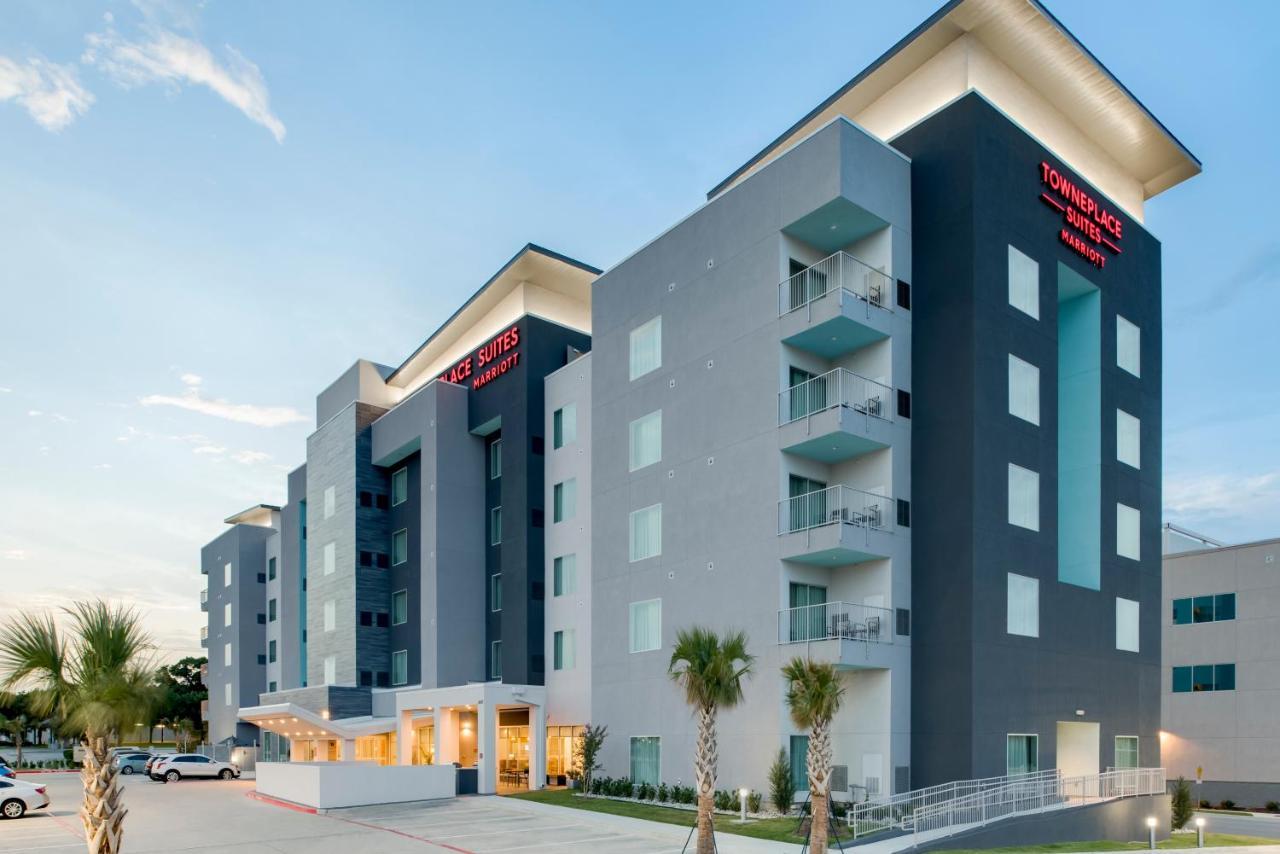Towneplace Suites Fort Worth University Area/Medical Center Экстерьер фото